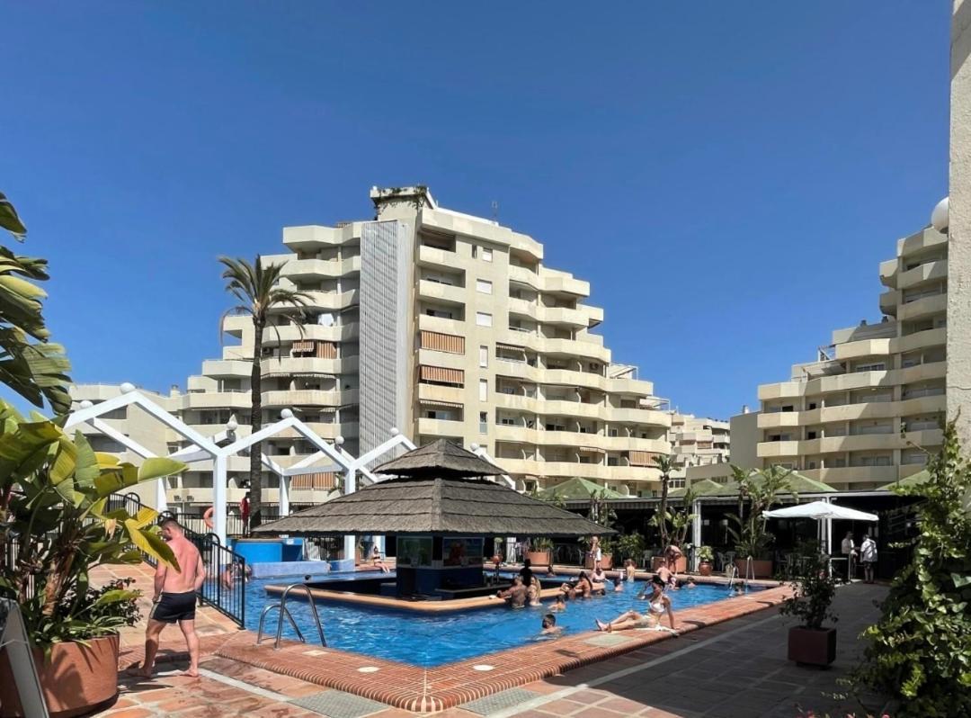 Estreno Benalbeach Vistas Al Mar Estudio Deluxe Benalmádena Exterior foto